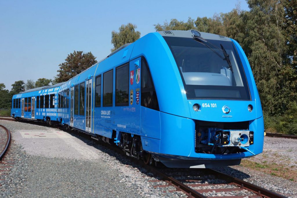 tren sota muntar a Alstom combustible primera hidrogen
