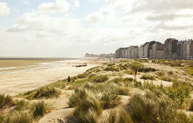 Strandferier med tog i Belgia, strand forfra