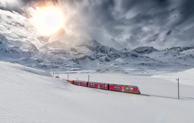 תנאי שלג כאשר לנסיעה ברכבות החורף לפריז