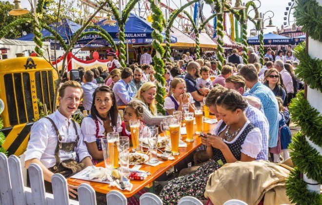 ノッケルベルクストロングビールフェスティバル- ミュンヘンの強いビール祭り