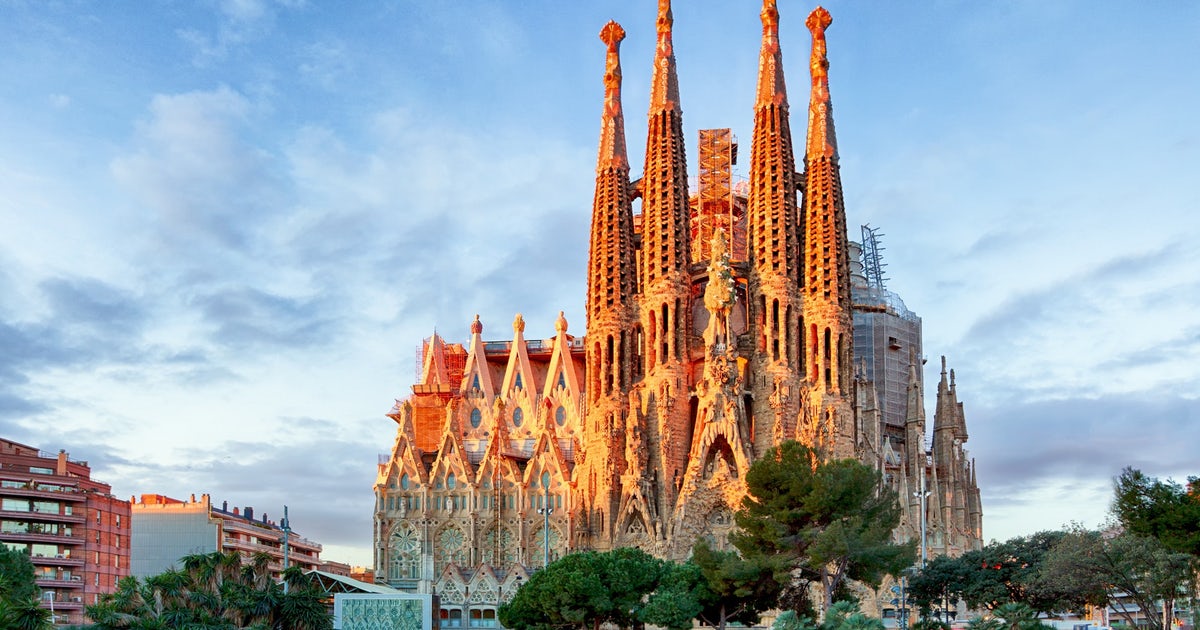 Barcelona is the Best Destinations in Europe to travel during a weekend