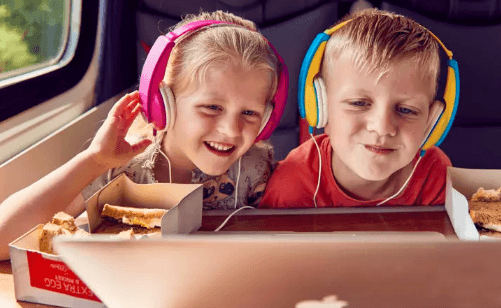 Listening to Music is among the Tips for traveling by train with kids