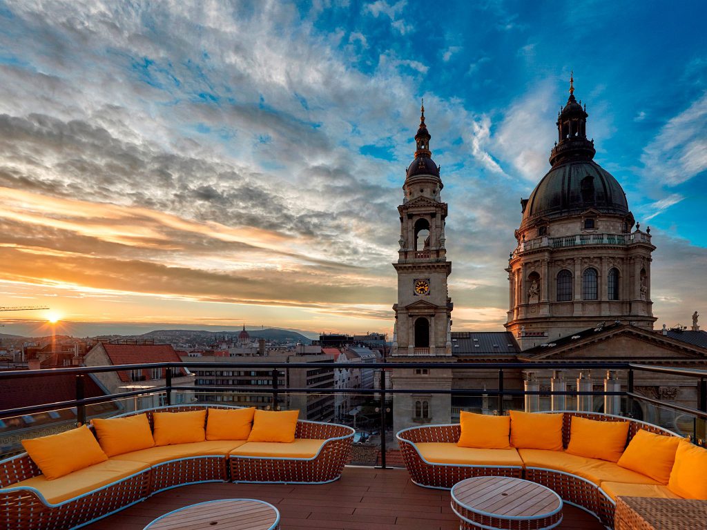 Best Rooftop Restaurants And Cafes In Europe / Hungary view