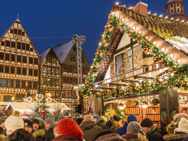 Frankfurt Romerberg And St. Pauls are the Best Christmas Markets in Germany