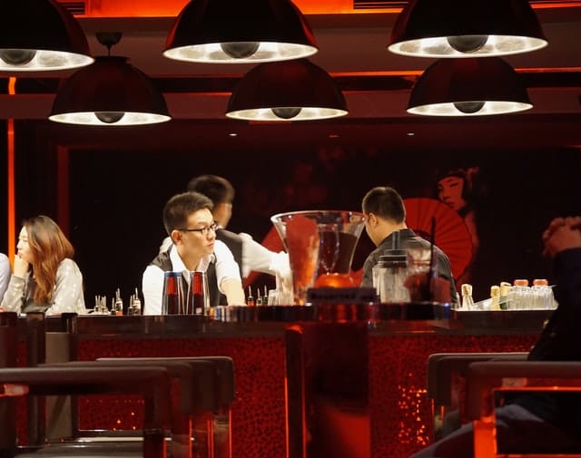 Alcohol Drinks To Try In China: Fancy Maotai Liquor